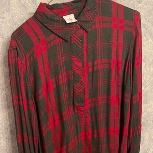 CAbi #3587 Cunningham Red + Gray Plaid Popover Button Blouse Size Woman's Medium